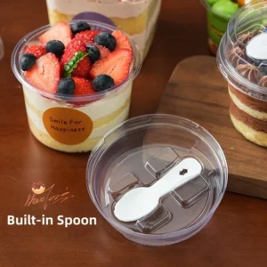 100pcs Round Cups With Lids + Custom Stickers